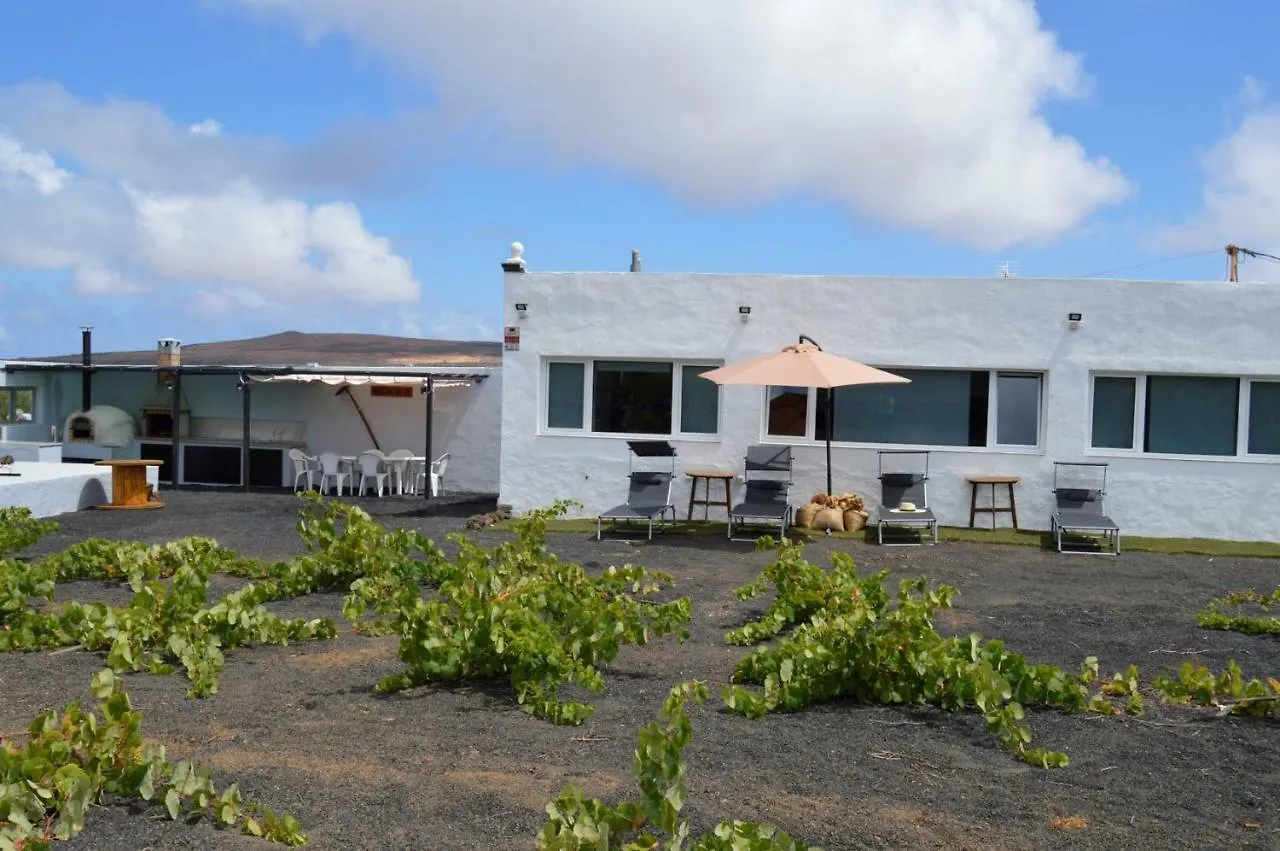 Casa Volcan De Ye contacts